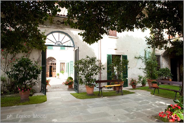 Gemelli Palace wedding reception venue in lake Orta