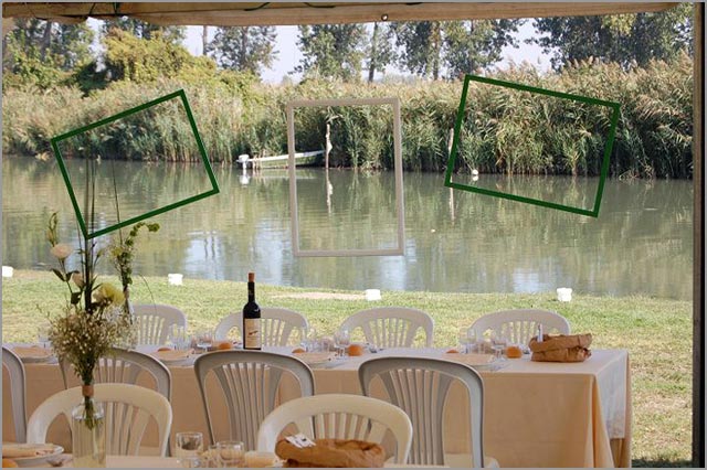 ECOFRIENDLY WEDDING ALONG THE RIVER IN MANTOVA