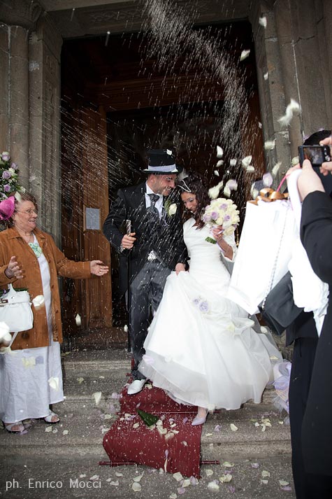 05_florist-Assunta-church-wedding-in-Orta