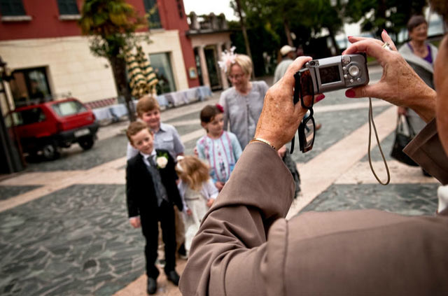 wedding dresses for flower girls and pageboys in Italy