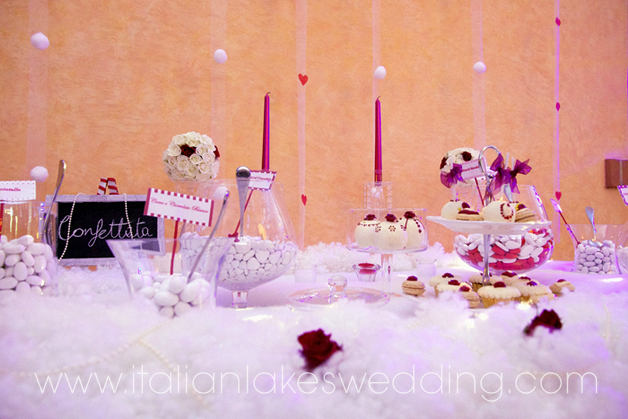wedding-table-with-confetti-in-Italy