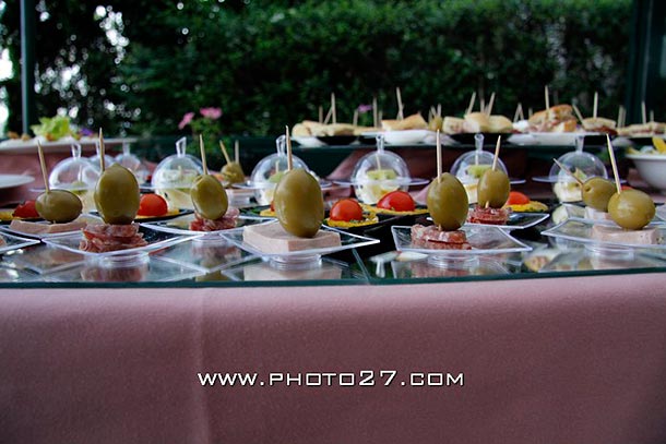 06-Wedding-receptions-on-St.-Julius-Island-Lake-Orta