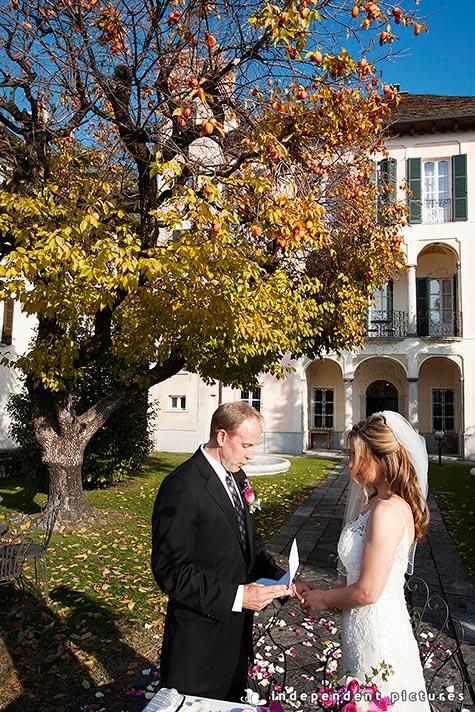 08_autumn-wedding-on-lake-Orta