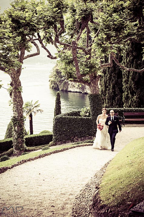 WEDDING COCKTAIL IN THE GARDENS OF VILLA DEL BALBIANELLO