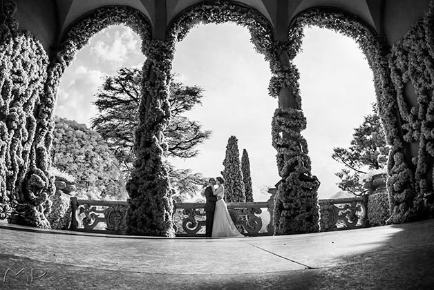 WEDDING COCKTAIL IN THE GARDENS OF VILLA DEL BALBIANELLO