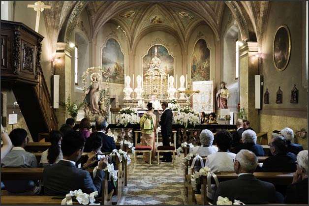 07_catholic-wedding-on-Pescatori-Island-lae-Maggiore