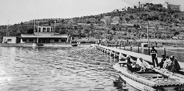 Sabazia-motorboat-lake-Bracciano-wedding