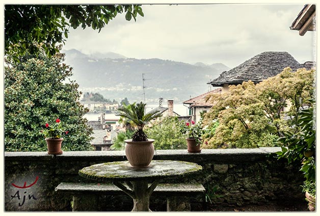 vintage_wedding_Palazzo_Gemelli_lake_Orta-08