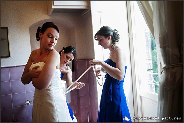 romantic_wedding_overlooking_lake_Orta