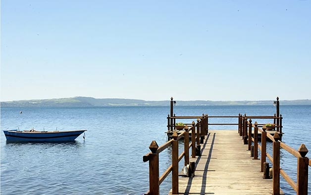 wedding-restaurant-on-the-shores-of-lake-bracciano