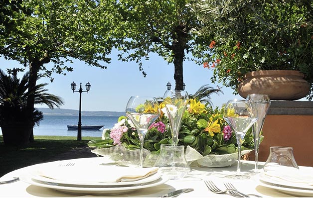 wedding-restaurant-on-the-shores-of-lake-bracciano