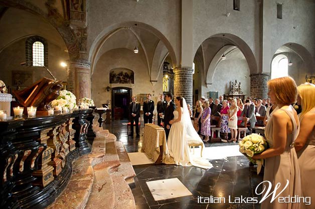 catholic-wedding-ceremony-Varenna-lake-como