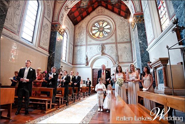 catholic-ceremony-anglican-church-lake-como