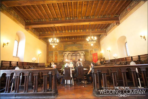 civil-wedding-ceremony-cortona-lake-Trasimeno