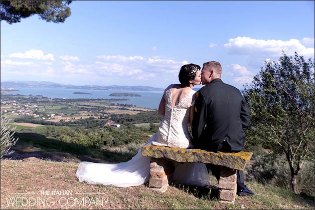 wedding-in-Umbria-countryside-lake-Trasimeno