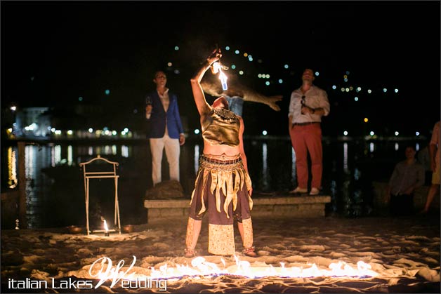 30_fire-eater-wedding-lake-Como