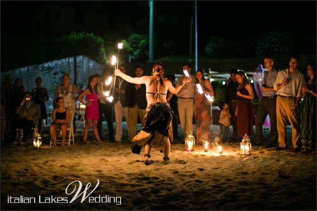 31_fire-eater-wedding-lake-Como