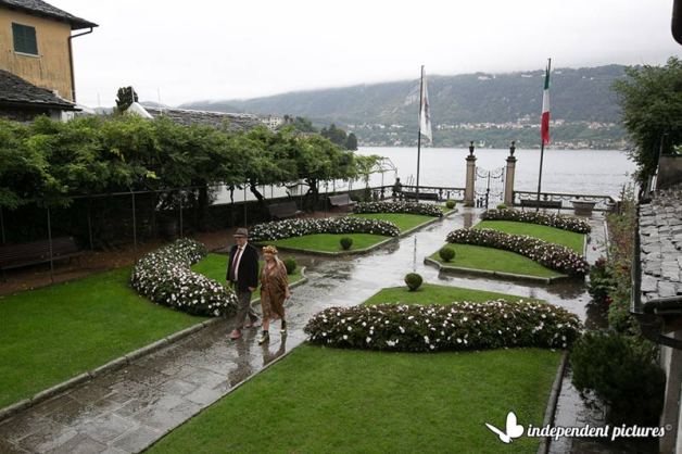 18_intimate-wedding-Lake-Orta