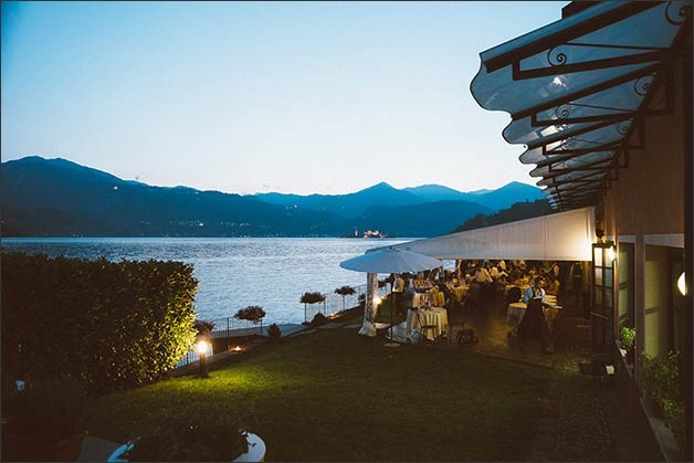 rock-wedding-lake-orta_26