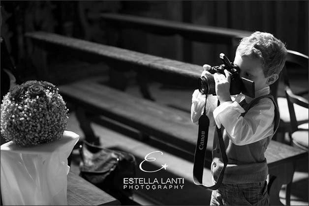 wedding-photographer-madonna-del-sasso-church-lake-orta