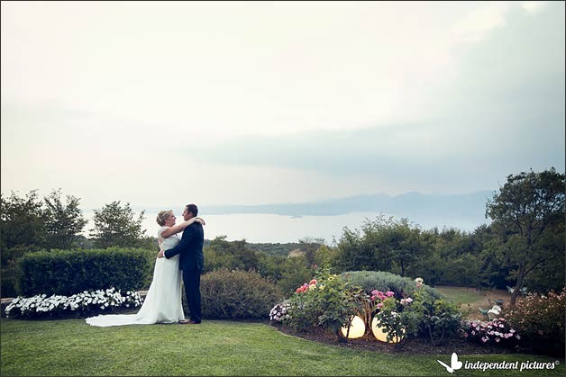 wedding-overlooking-lake-garda_01