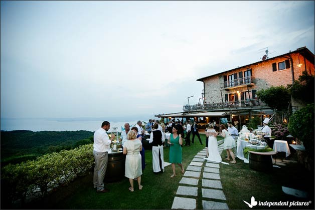 wedding-overlooking-lake-garda_04