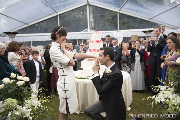 china_flair_wedding_lake_orta_italy_33