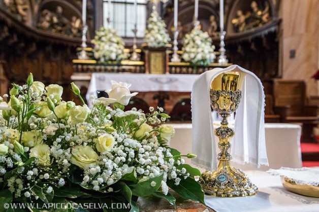 04_wedding-flowers-st-julius-island-lake-orta