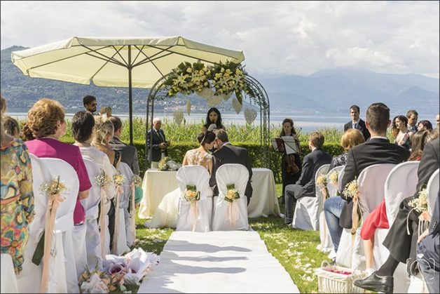 Rossana Trabattoni Symbolic Wedding Celebrant