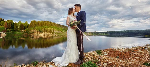 Wedding dresses Lake weddings Italy