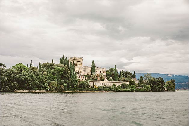 Destination wedding on Lake Garda
