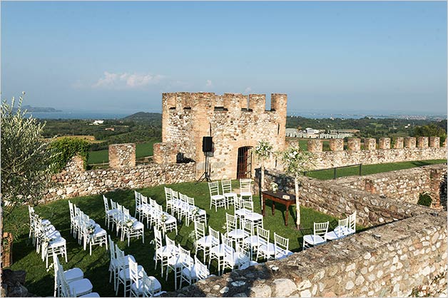 Civil weddings in Lonato fortress