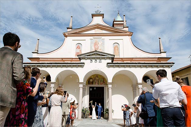 Wedding ceremony in Lesa chuch Lake Maggiore