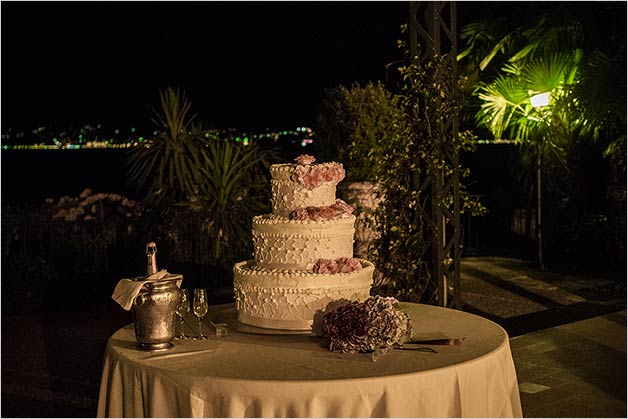 Wedding cake at Villa Rusconi Clerici