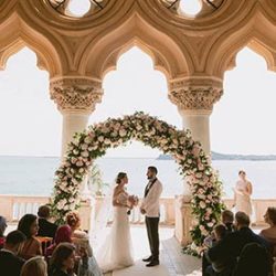 Luxury wedding on Isola del Garda