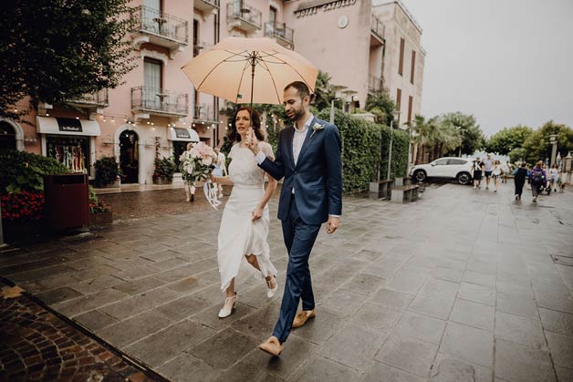 Elope wedding in Sirmione lake Garda