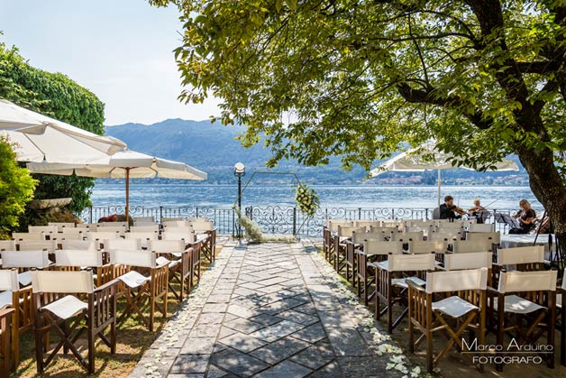 A wonderful hotel wedding on Lake Orta