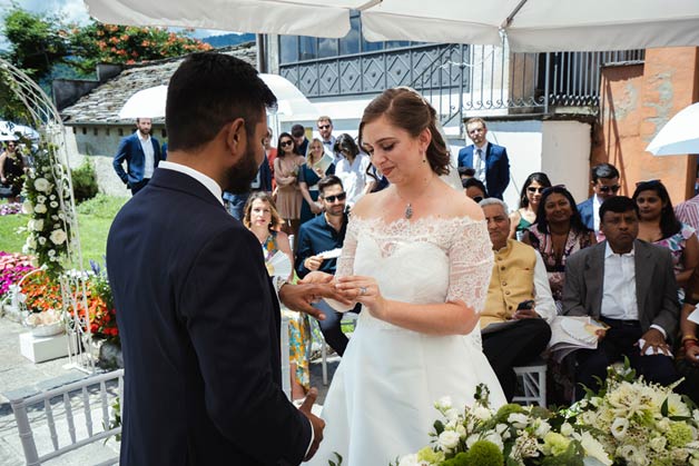 Legal civil ceremony at Villa Bossi