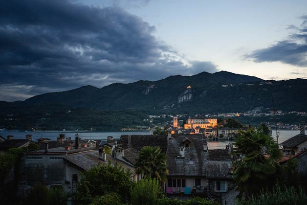 Italian Indian wedding on Lake Orta