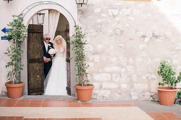 ceremony with a beautiful view of Lake Iseo