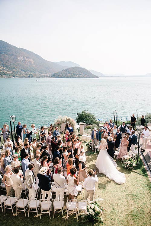 ceremony with a beautiful view of Lake Iseo