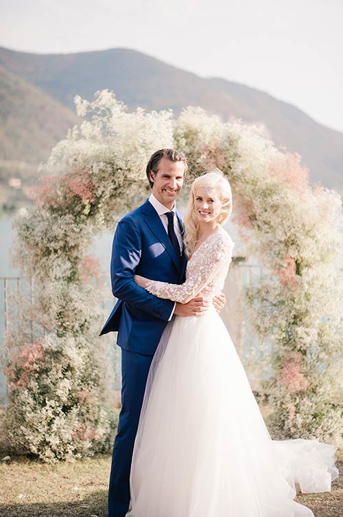 ceremony with a beautiful view of Lake Iseo