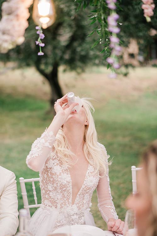 magical atmosphere of a wedding on Lake Iseo