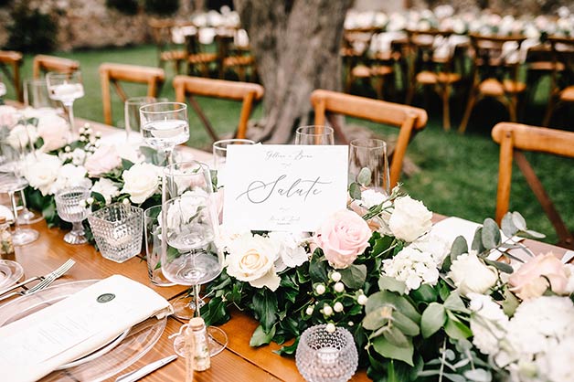 A romantic reception among the olive trees in the garden 