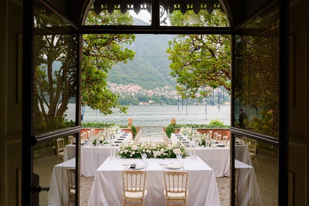 chic dinner on Lake Como