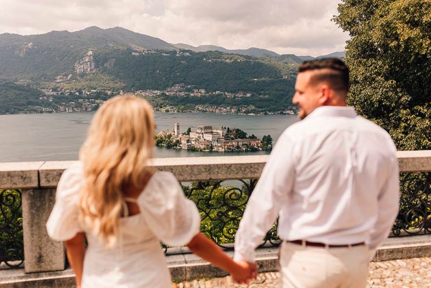 Romantic Microwedding on Lake Orta