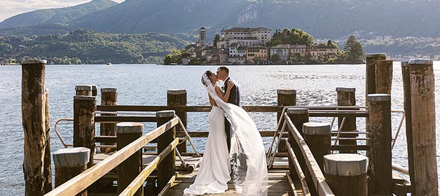 Relaxed Wedding on Lake Orta