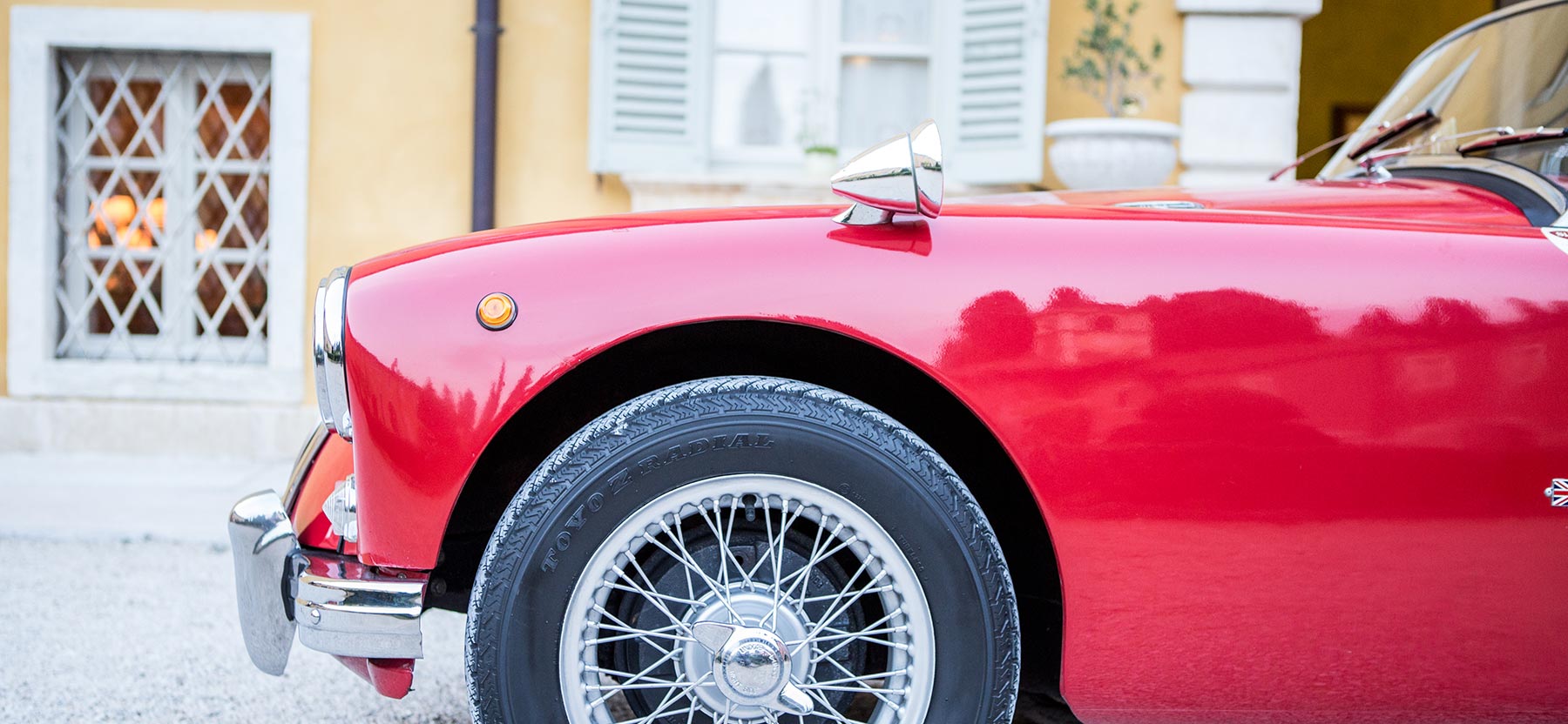 Slow Drive vintage car rental Italy