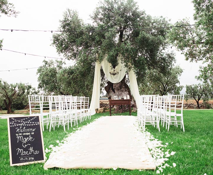wedding on Lake Pusiano close to Lake Como