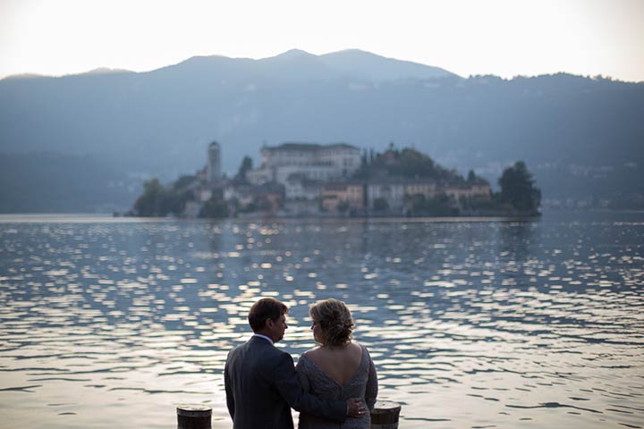 elope on Lake Orta